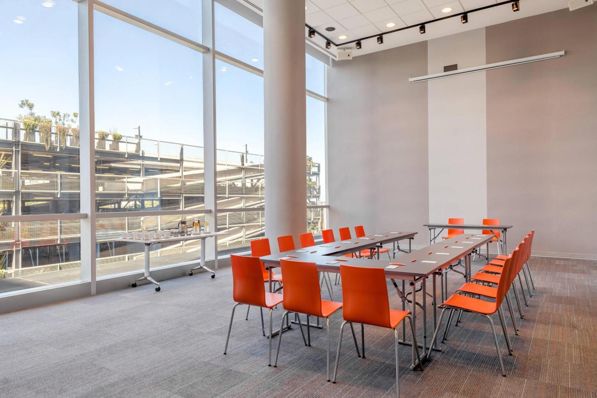 Aloft Montevideo Hotel Экстерьер фото